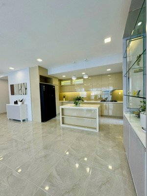 cho thuê căn đẹp happy valley q7 110m², 3 phòng ngủ, view sông, giá chỉ 25tr