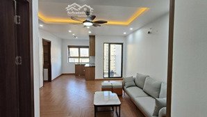 chính chủ cần bán căn tầng 8 tòa the vesta, phú lãm, 70m tk 3pn,2vs, sổ đỏ sang tên luôn. full nt