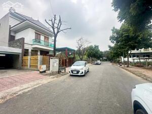 Bán lô biệt thự 200m2 khu B Nam Đầm Vạc đường quy hoạch 13,5m giá 6,x tỷ