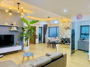 Bán căn hộ chung cư thương mại phố Trung Kính 80m2 có 3PN - 2WC nhà đep có nội thất , giá 7.1 tỷ