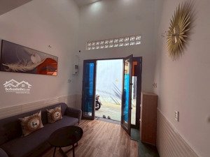 nhỏ mà có võ - 3 tầng - 3pn - 3.8 tỷ - đối diện cityland, lotte nguyễn văn lượng