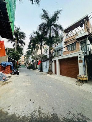 69tr/m2 - đất + dãy trọ hẻm 8m có vỉa hè - hệ số xây dựng 5 tầng + hầm - phước long b - 10.5 tỷ