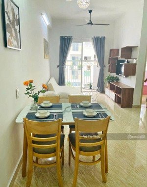 chính chủ bán nhà tập thể võ thị sáu, thanh nhàn, 62m, 2pn, 2wc, 2 ban công, sân rộng, coa sổ đỏ