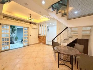 quận 1, nguyễn thị minh khai-giá: 9,9ty- 4pn 5wc - ngang 6m