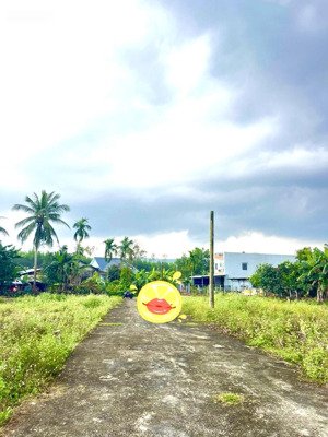 chỉ 795 triệu có ngay lô đất xã hoà vag , cao ráo không ngập lụt . đường ô tô 5m