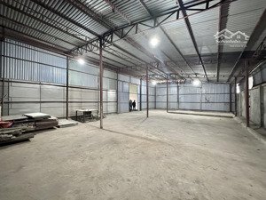 240m2 kho xưởng biên giang cần cho thuê, container đỗ cửa, xuất vat, giá 60k/m2