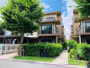 lỗ 500tr chủ nhà cần tiền bán nhà phố vườn 7x20,5m sẵn nhà sổ hồng chỉ 7,7 tỷ bao hết 