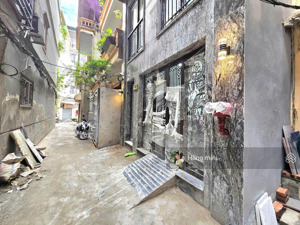 siêu phẩm - nhà lô góc 7 tầng tm - 15 phòng gần đh kinh tế - thu 80 tr/th - chỉ 15.8 tỷ