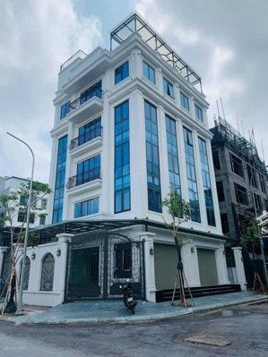 cho thuê nhà lô góc phố võ chí công - thông sàn - thang máy - giá tốt 40tr/th