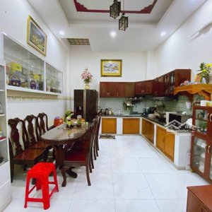 nhà đẹp 62m2- 3 tầng/3pn- quang trung! 5p ra sân bay tsn! nhỉnh 5 t.ỷ tl!