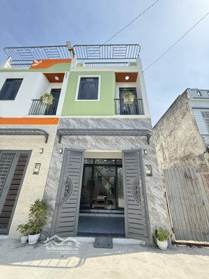 hàng hiếm - 1 lầu 3 phòng - hẻm xe hơi - xây mới 100% - tặng nội thất - chỉ hơn 4 đồng