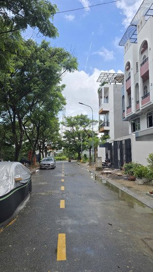 đất đẹp đường 12m xây nhà, diện tích lý tưởng xây nhà apđ-nhỉnh 4,9 tỷ -có 1 cặp ngang 8m.19m