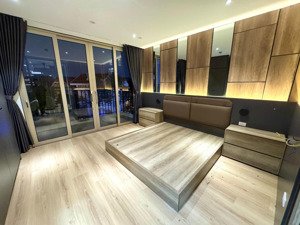 căn hộ cao cấp studio - 1n1k 60m2 | giá 11tr8 phố trung kính | full đồ mới sang sịn