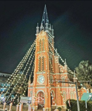 quận 1- khuvip vị trí kinh doanh hai bà trưng - nhà thờ tân định 5 tầng thang máy hđ~60tr/th