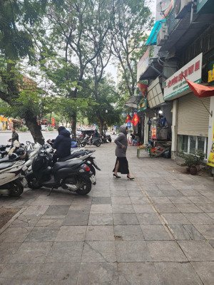 bán nhà phố vạn phúc, ba đình, dt 54, mt 5.2m, vỉa hè, ô tô, kinh doanh, giá: 39.5 tỷ