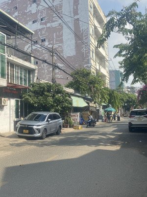 mtkd đường số 13, bhh, nhà 5 tầng, dt 4.2x18, đủ lộ giới, bình tân