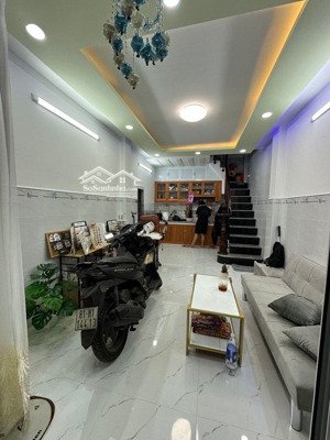 nhà đẹp nở hậu tài lộc, 2 tầng, dân trí vip, hẻm trần thủ độ thông tứ tung, dtsd 49m2 nhỉnh 3 tỷ