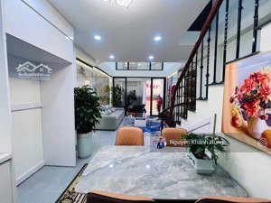 bán nhà riêng phố lạc long quân, nhà mới lô góc gần ô tô, dt 38 m2 x 5 tầng, giá 9.8 tỷ