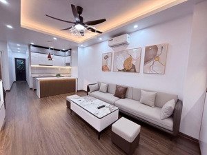 bán căn hộ tòa 30t2 mạc thái tổ, cầu giấy, 56m2, 6 tỷ, 2 ngủ, sổ đỏ cc, full nội thất.