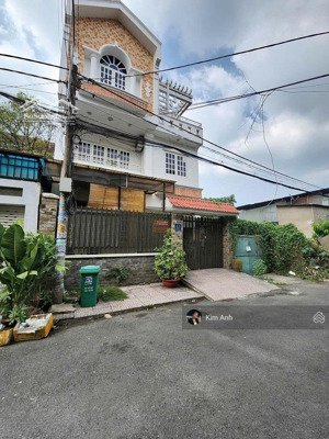 bán căn btct, khu bên sông, đường 23 hiệp bình chánh, bề ngang 8m nằm trong dãy biệt thự vip