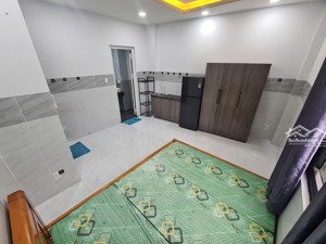 cho thuê chdv hẻm đường nguyễn thái sơn nối dài full nội thất