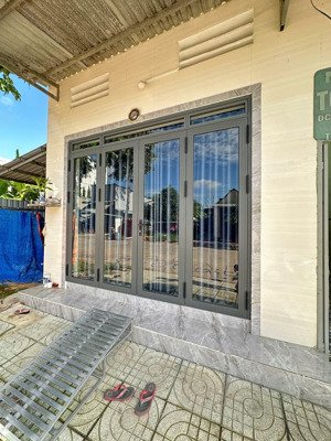 chưa đến 580 triệu sở hữu ngay dãy trọ 150m2 ở đường d12, p. thới hoà, bến cát gần chợ mỹ phước 1.