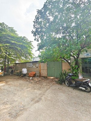 tuyệt phẩm đất biệt thự ven sông sài gòn ngang 11m cực hiếm