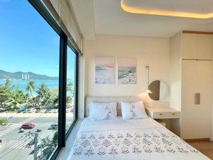 chủ gửi bán căn view biển 628 (tầng 6 số 28 toà oc1a) giá 3 tỷ 290