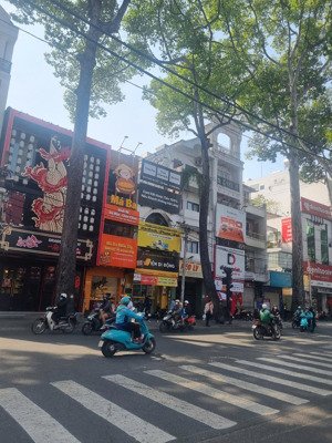 mặt tiền trần quang khải, q.1 dt 4x21m 2 lầu giá 50 triệu