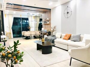 Cần bán căn hộ 2PN tại Imperia Garden dt 66m2 full đồ giá tốt