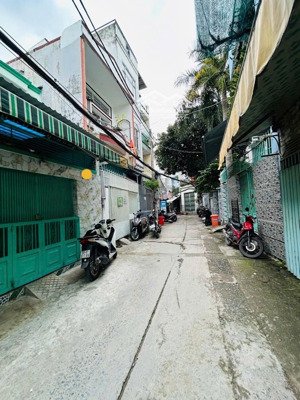 bán nhà thật hoàn công đủ thương lượng chính chủ, 02 tầng 4,2x15m