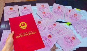 chính chủ cần tiền bán lô đất ngay cạnh resort phương nam diện tích 2000m2 tiện xây khách sạn