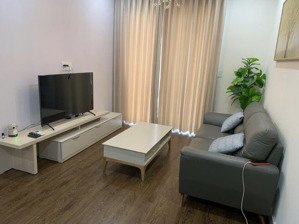 căn hộ 1 pn tầng 10 full nội thất cao cấp giá chỉ 1,85 tỷ. phù hợp ở và nghỉ dưỡng. lh 