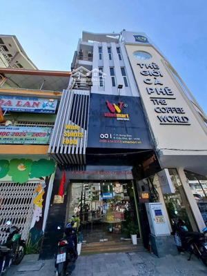 bán nhà mặt tiền trần hưng đạo, quận 1, diện tích : 4x20, gần nguyễn văn cừ, hd thuê 85 triệu/th