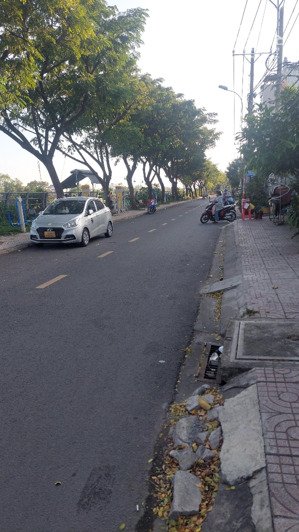 căn góc 4 tầng mặt tiền đường lưu hữu phước (4.6x17) 3km đến cầu chà và quận 8 nhỉnh 7.3 tỷ