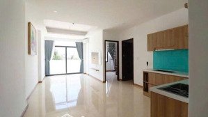 bán nhanh căn hộ thương mại ph nha trang dt 62,2m2 có 2pn, giá 2,3 tỷ. lh 