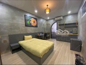 bán tòa căn hộ dịch vụ - 5 tầng, 11 phòng kép kin, khu nam việt á