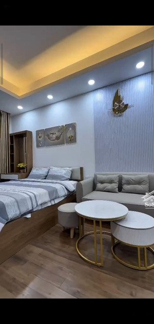 cần bán gấp căn hộ đẹp full nội thất gần sân bay