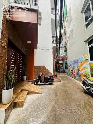 Ngọc Hà 60m2 x 6 tầng thang máy - NỞ HẬU - THANG MÁY - 10 phòng khép kín.