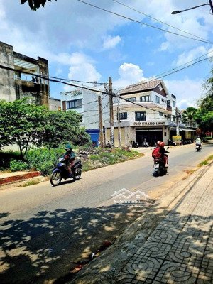 bán đất mặt tiền sầm uất kinh doanh mọi ngành nghề