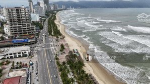 siêu phẩm biển mỹ khê, cặp mt đỗ bá, trục chính đường 10,5m thông ra biển, ngang 10m, giá tốt