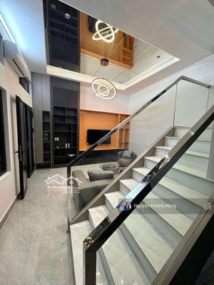 bán nhà riêng phố đội cấn, gần phố gần ô tô, diện tích 40m2 x 4 tầng, mặt tiền 5m, giá 8.6 tỷ