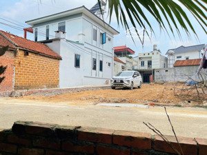 bán đất hạ bằng sát dự án mới của vin và gần đường vành đai khi cnc1