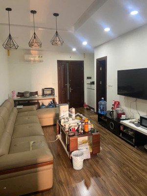 căn hộ 2pn vinata tower trung hòa cho thuê 87m², full nội thất, giá 15.5tr