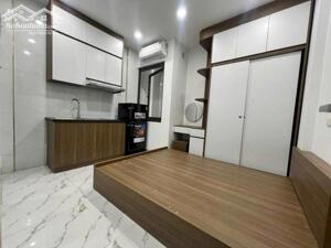 Bán tòa nhà mới cứng ở Mễ trì hạ, 7 tầng – 16phongf dòng tiền 80tr/ tháng