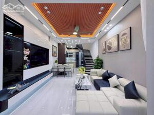 Nhà 3 tầng full nội thất Ông ích Khiêm 5.9 tỷ/59m2