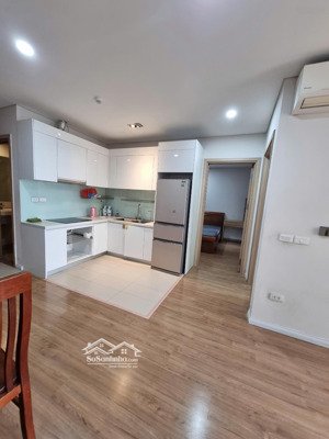 chính chủ bán căn 2 ngủ 70m2 chung cư mipec long biên gần hoàn kiếm full đồ giá 6.5 tỷ: 