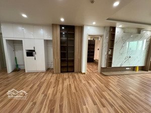 bán chung cư hồng hà, gần bến xe nước ngầm, 2 ngủ, thoáng đẹp, thanh trì, 5,9 tỷ