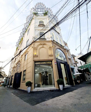 biệt thự mini có thang máy ngang 7m cực hiếm mới 100% hẻm ô tô 5m gần quang trung chỉ 7,6 tỷ 5 tâng