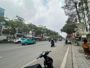 hiếm, nhà mặt phố trung tâm đống đa nhà đẹp ô tô tránh vỉa hè rộng kinh doanh đỉnh 75m2